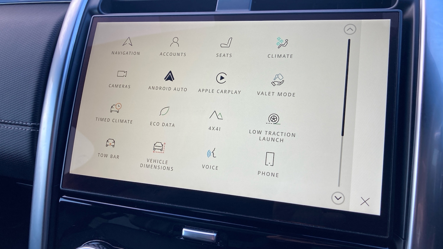 Used Land Rover Discovery 2021 for sale - 76384907: Photo 31