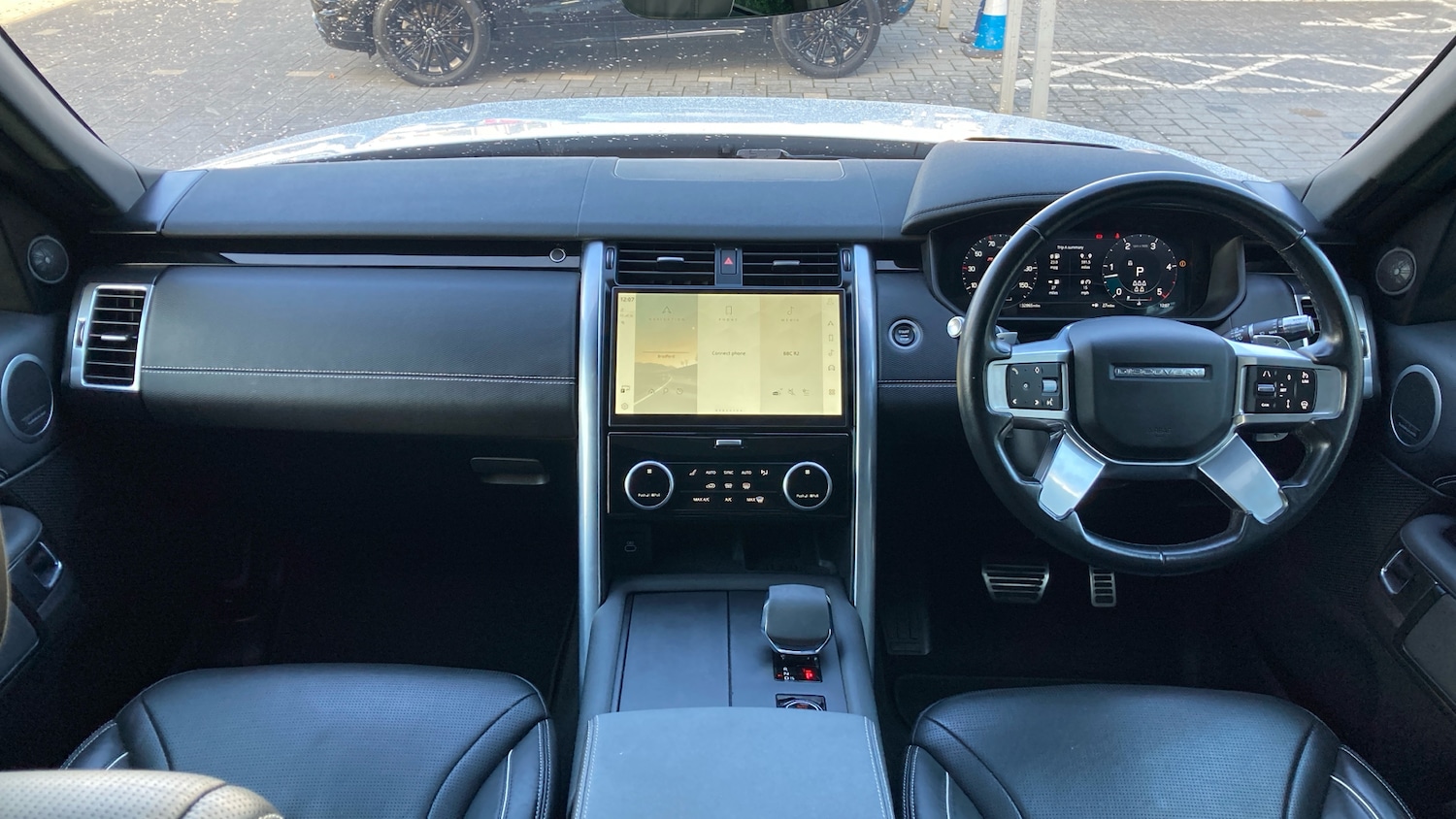 Used Land Rover Discovery 2021 for sale - 76384907: Photo 9