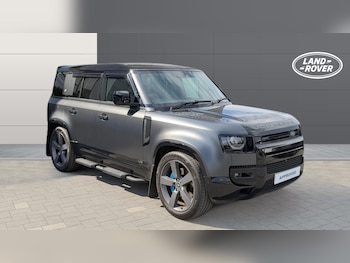 Used Land Rover Defender 2021 for sale - 79476315: Photo