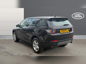 Used Land Rover Discovery Sport 2018 for sale - 79357415: Photo