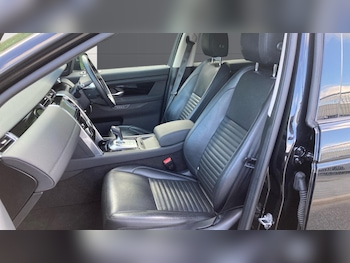 Used Land Rover Discovery Sport 2020 for sale - 75475138: Photo