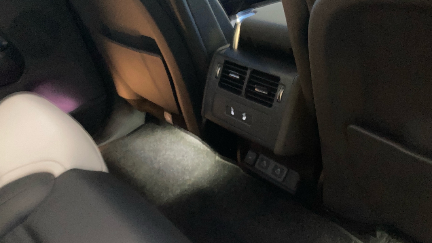 Used Land Rover Discovery 2025 for sale - 76777203: Photo 18