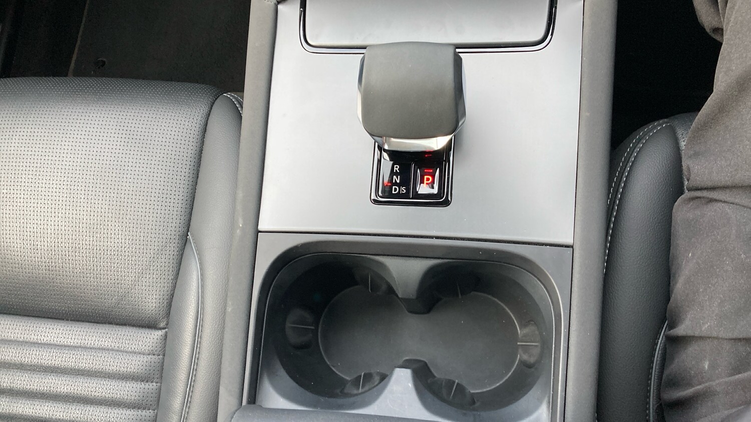 Used Land Rover Discovery Sport 2024 for sale - 76319991: Photo 28