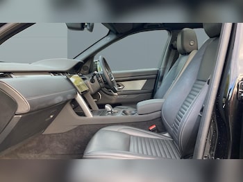 Used Land Rover Discovery Sport 2024 for sale - 76319991: Photo