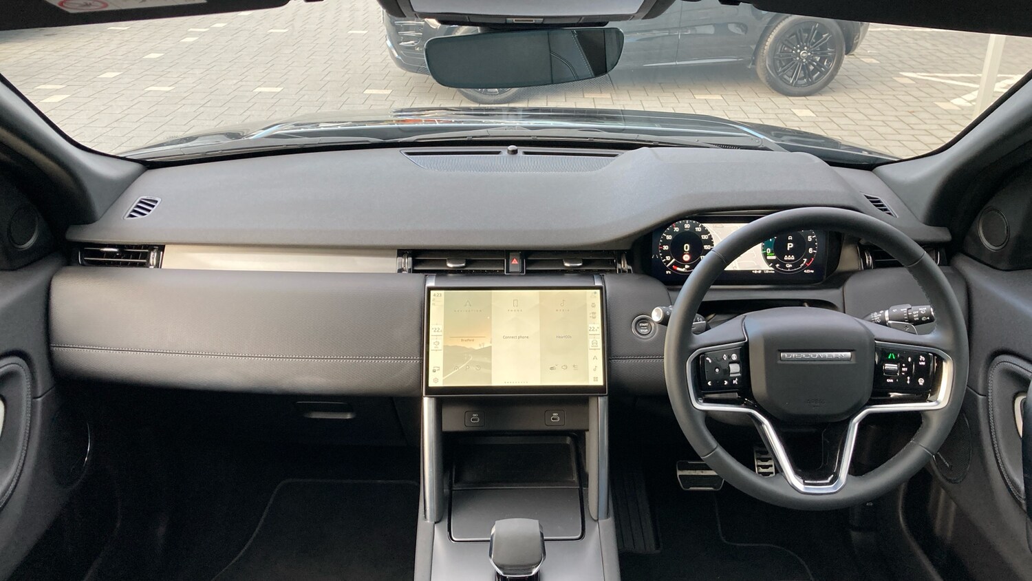 Used Land Rover Discovery Sport 2024 for sale - 76319991: Photo 9