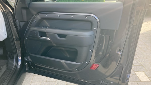 Used Land Rover Defender 2025 for sale - 76193781: Photo 22