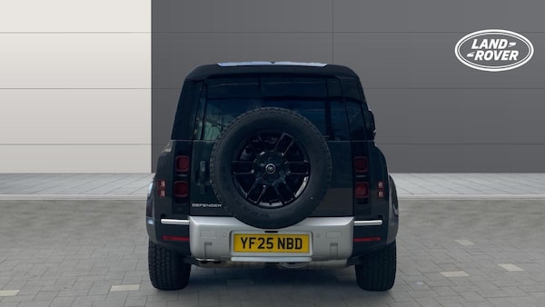 Used Land Rover Defender 2025 for sale - 76193781: Photo 6