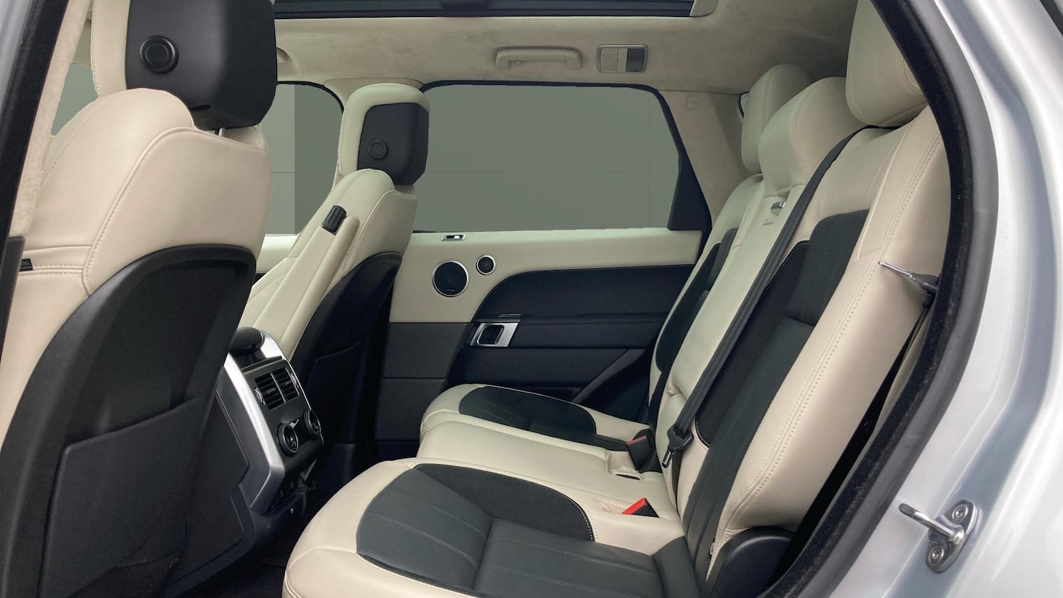 Used Land Rover Range Rover Sport 2021 for sale - 76299757: Photo 4