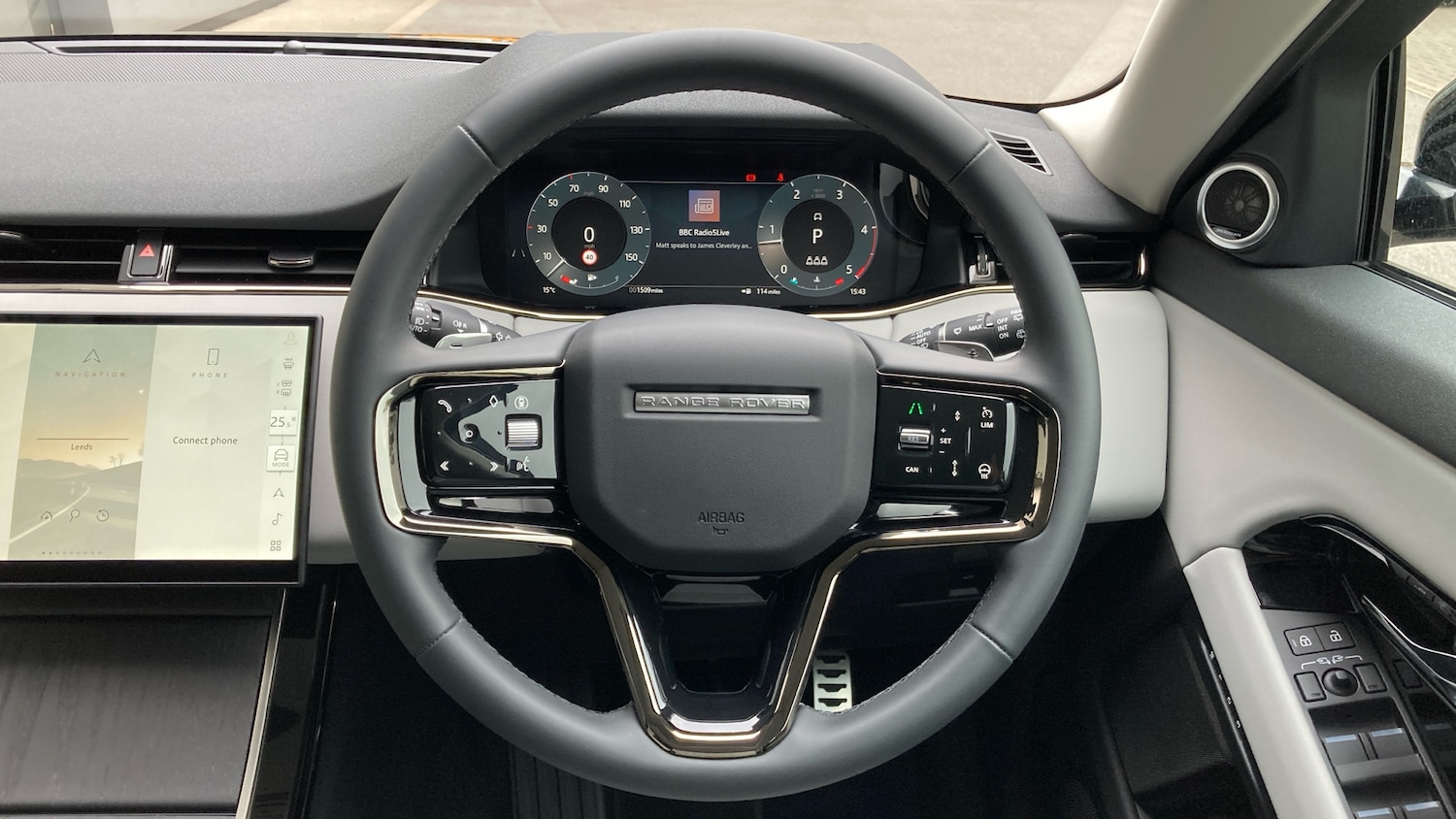 Used Land Rover Range Rover Evoque 2025 for sale - 77350330: Photo 15