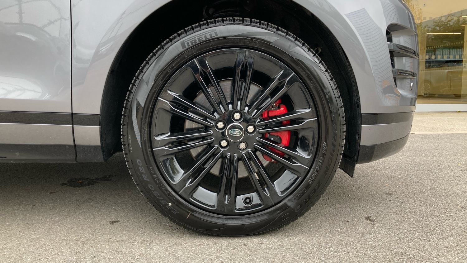 Used Land Rover Range Rover Evoque 2025 for sale - 77350330: Photo 8