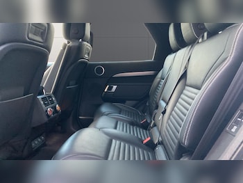 Used Land Rover Discovery 2021 for sale - 77148355: Photo