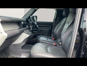 Used Land Rover Defender 2021 for sale - 75045140: Photo