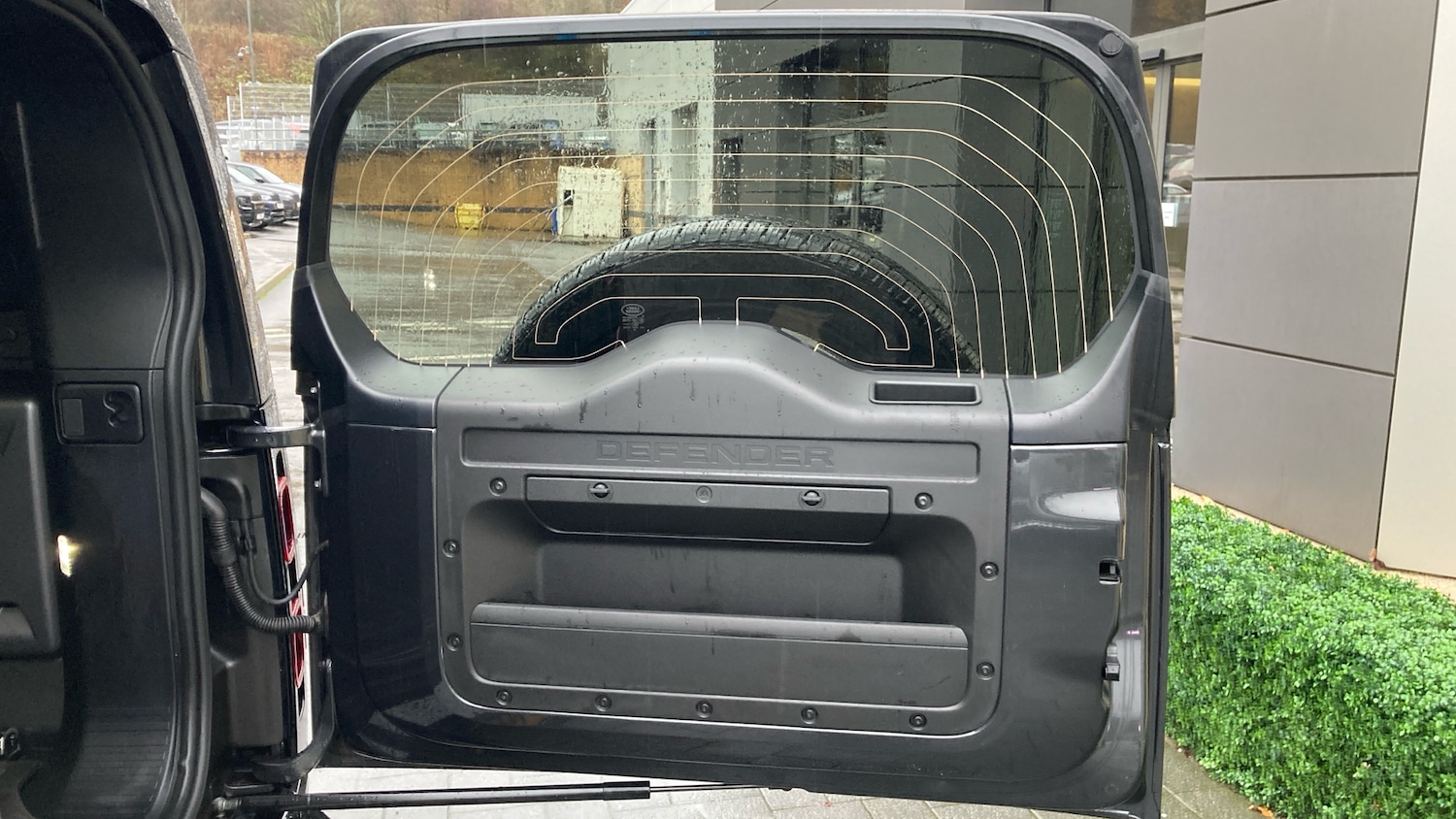 Used Land Rover Defender 2024 for sale - 76905964: Photo 22