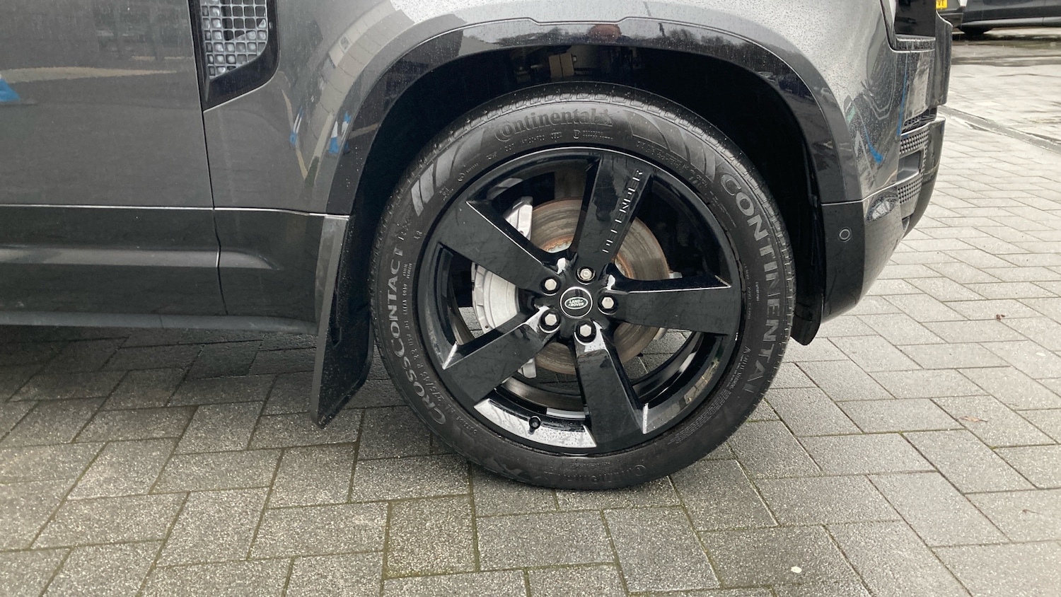 Used Land Rover Defender 2024 for sale - 76905964: Photo 8