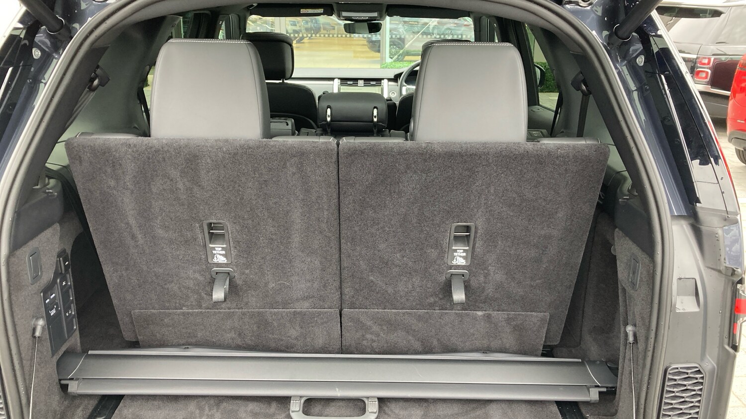 Used Land Rover Discovery 2025 for sale - 76218688: Photo 24