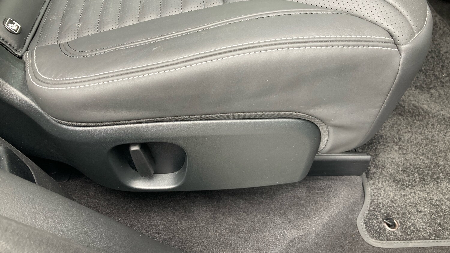 Used Land Rover Discovery 2025 for sale - 76218688: Photo 26