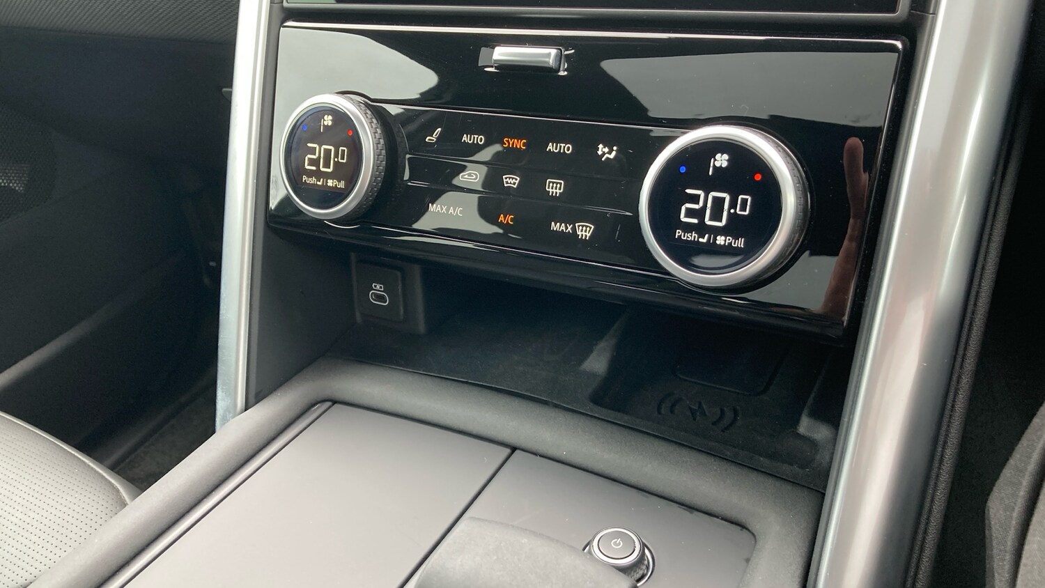 Used Land Rover Discovery 2025 for sale - 76218688: Photo 38