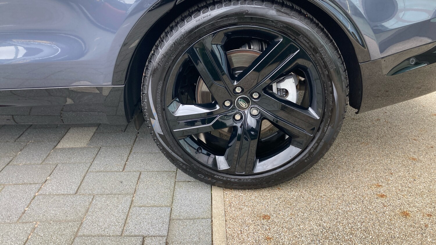 Used Land Rover Discovery 2025 for sale - 76218688: Photo 43