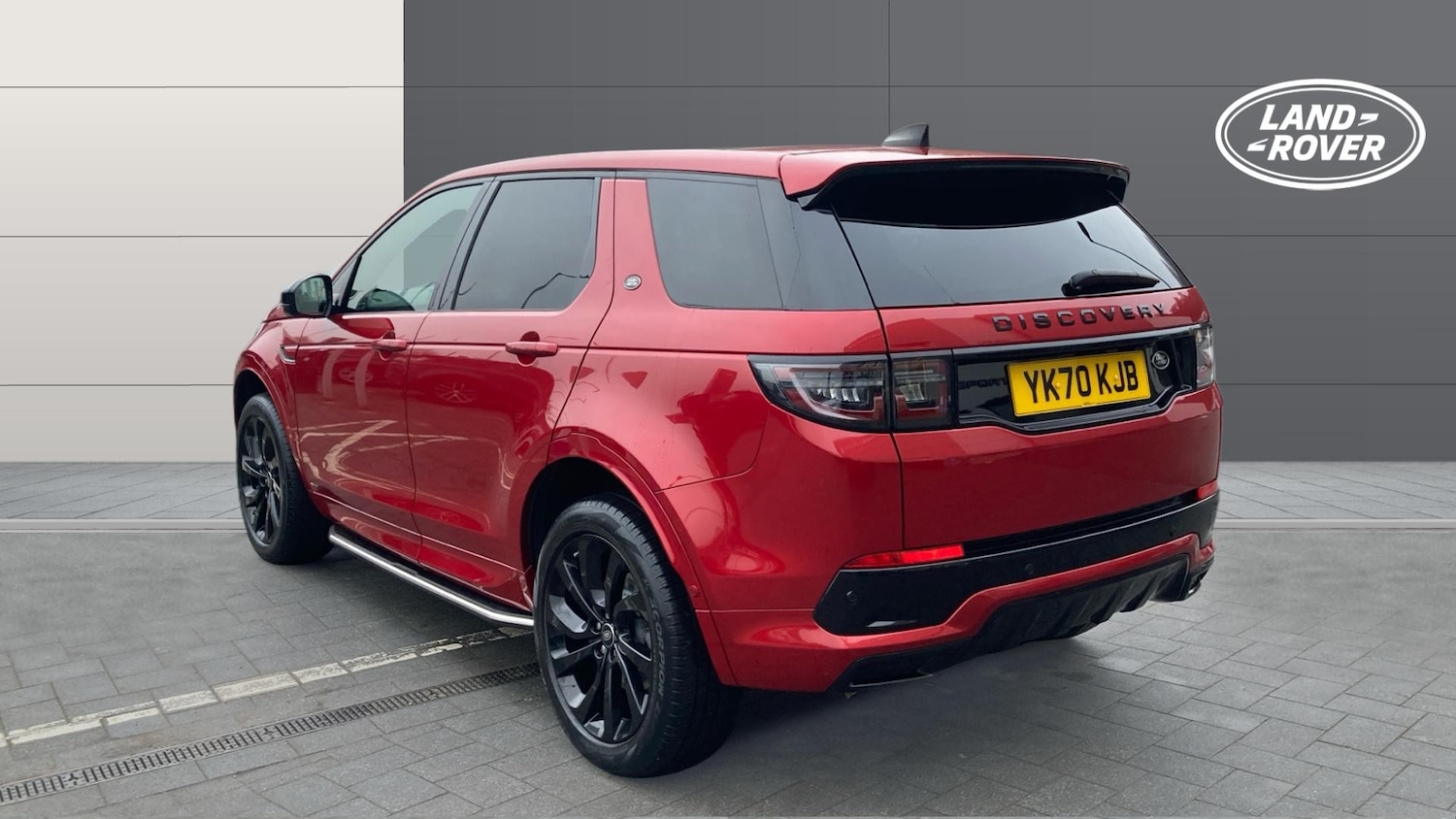 Used Land Rover Discovery Sport 2020 for sale - 77270724: Photo 2