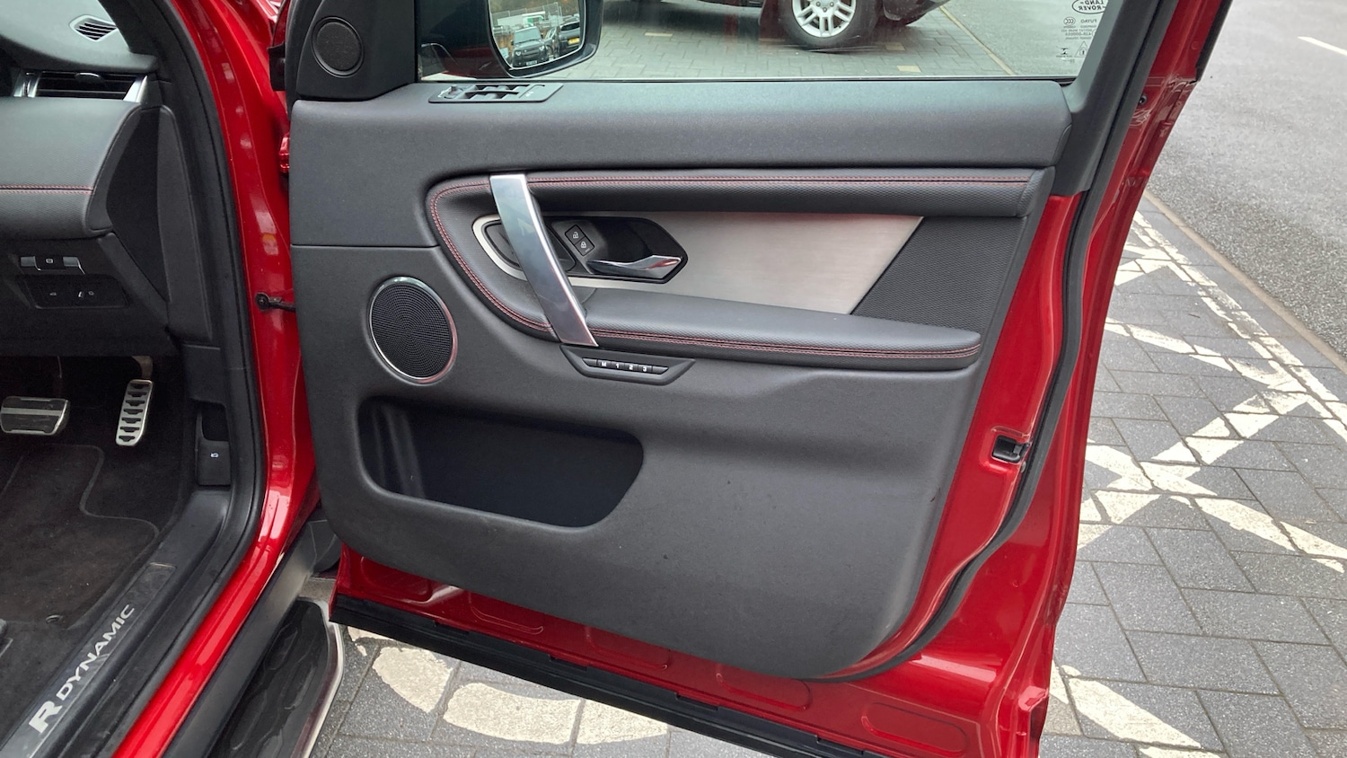 Used Land Rover Discovery Sport 2020 for sale - 77270724: Photo 26