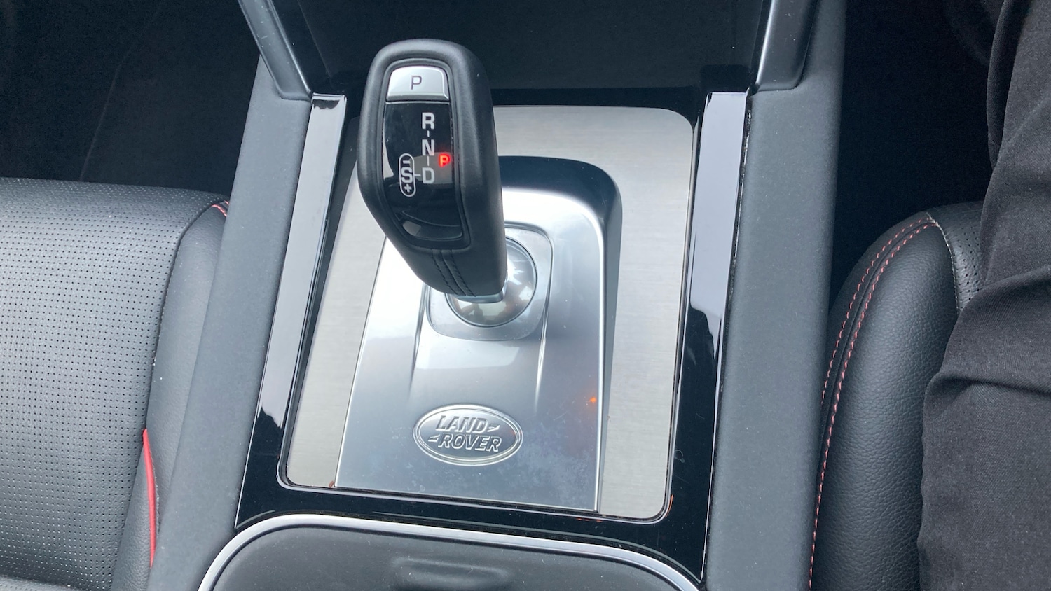 Used Land Rover Discovery Sport 2020 for sale - 77270724: Photo 34