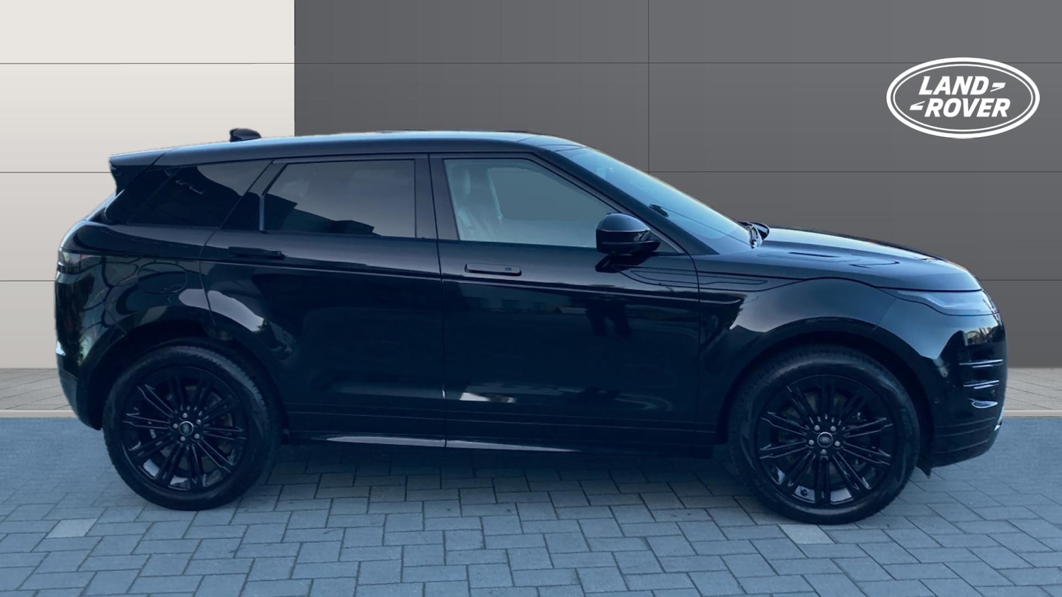 Used Land Rover Range Rover Evoque 2025 for sale - 76737954: Photo 5