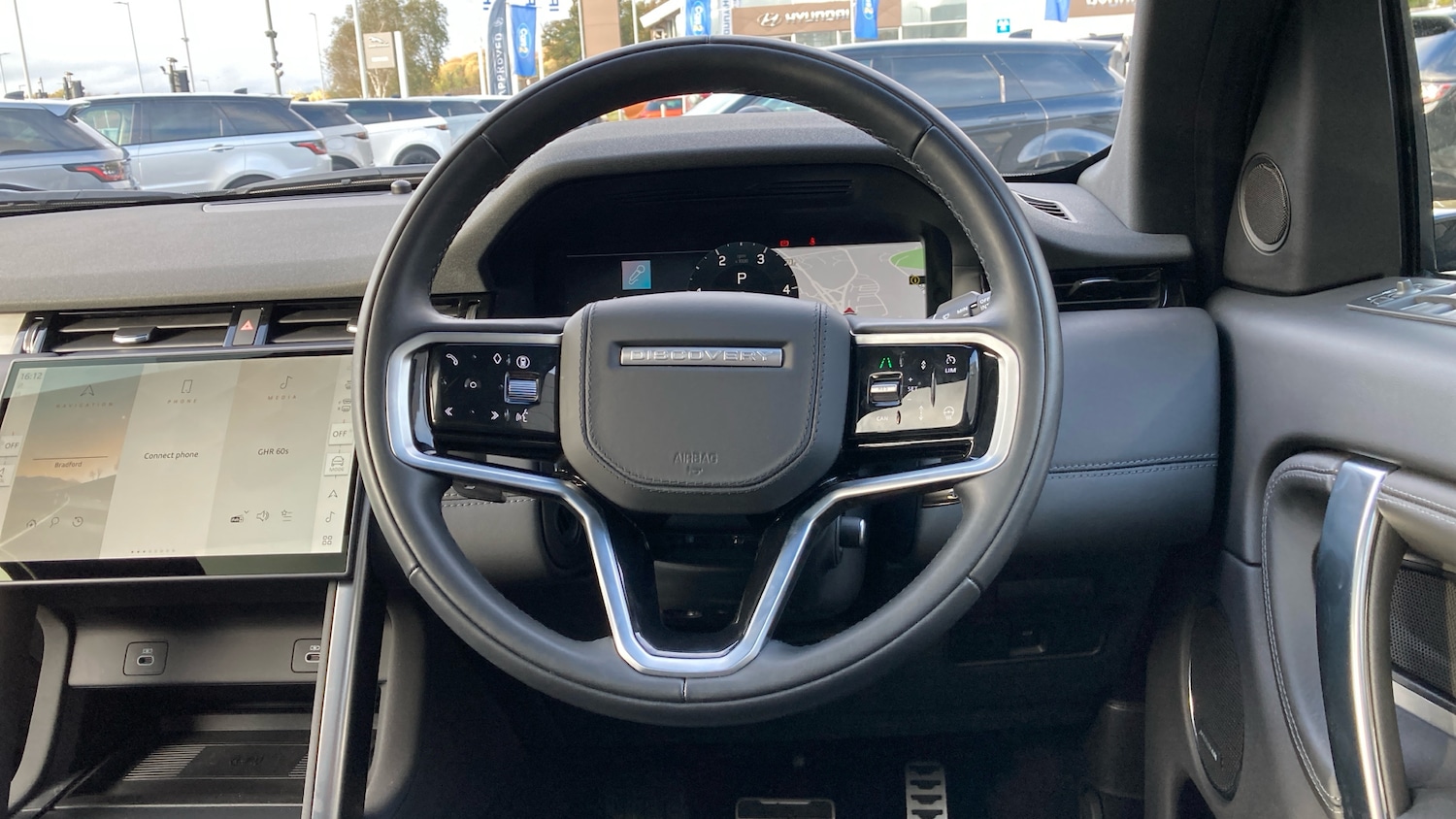 Used Land Rover Discovery Sport 2025 for sale - 76384908: Photo 15