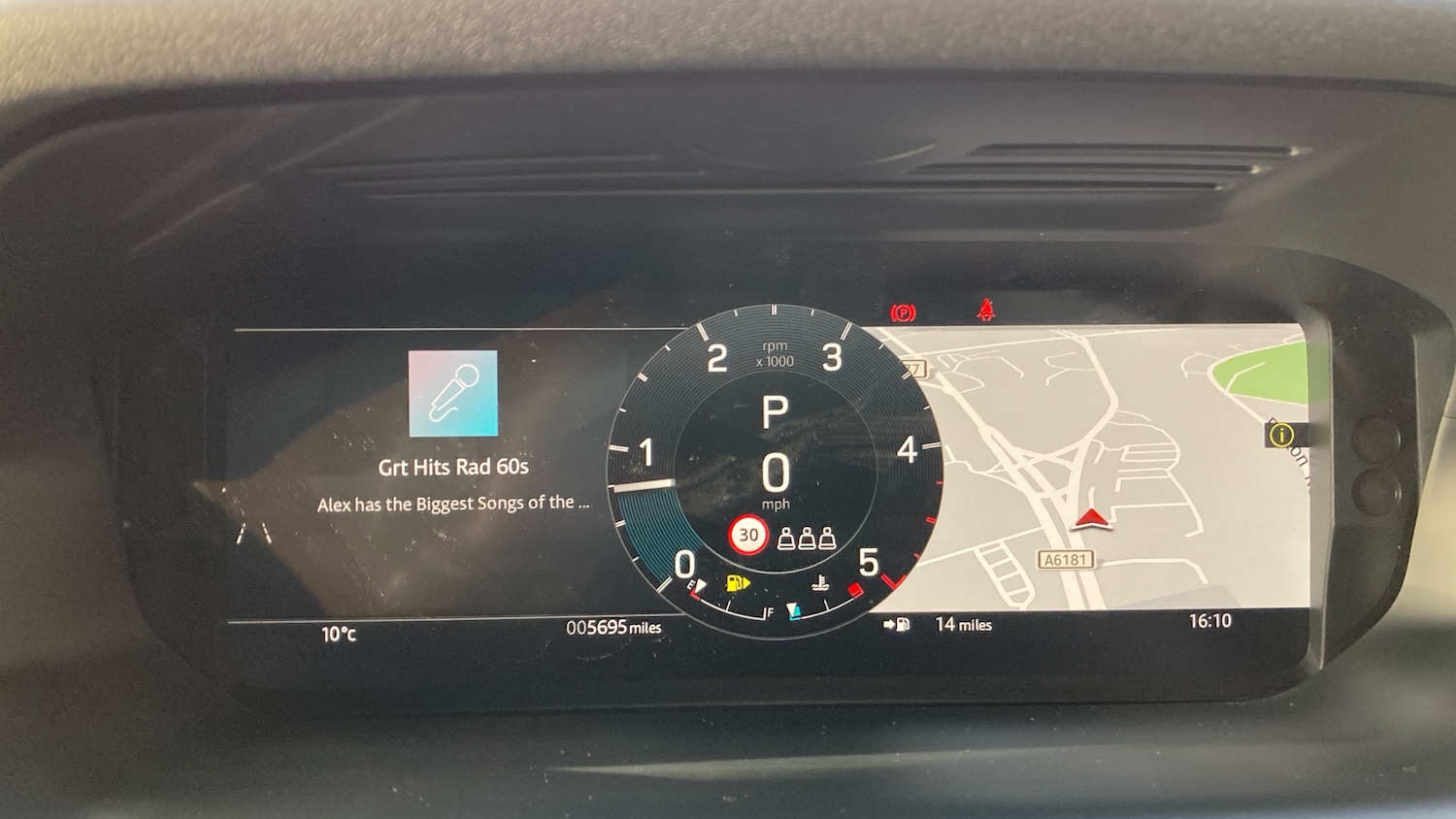 Used Land Rover Discovery Sport 2025 for sale - 76384908: Photo 16