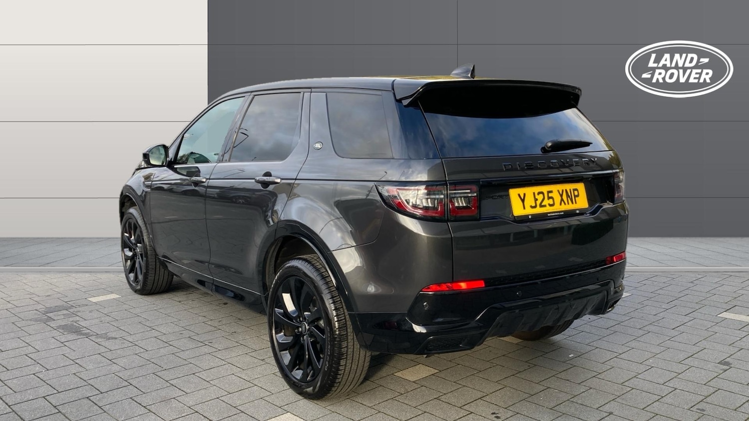 Used Land Rover Discovery Sport 2025 for sale - 76384908: Photo 2