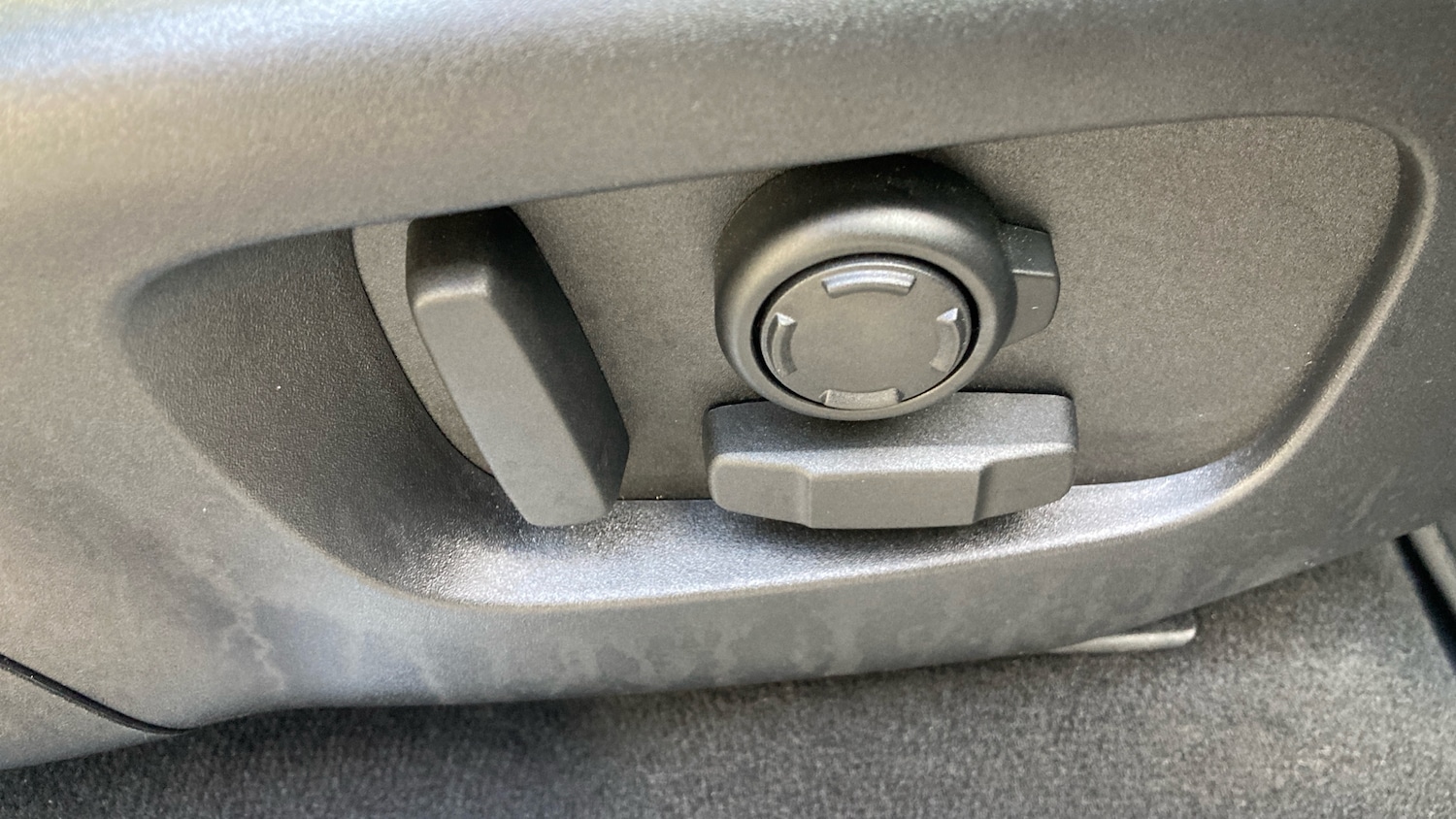 Used Land Rover Discovery Sport 2025 for sale - 76384908: Photo 24