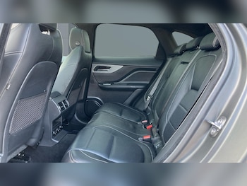 Used Jaguar F-Pace 2020 for sale - 75581283: Photo