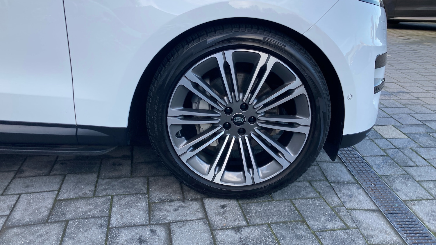 Used Land Rover Range Rover Sport 2023 for sale - 76807407: Photo 8