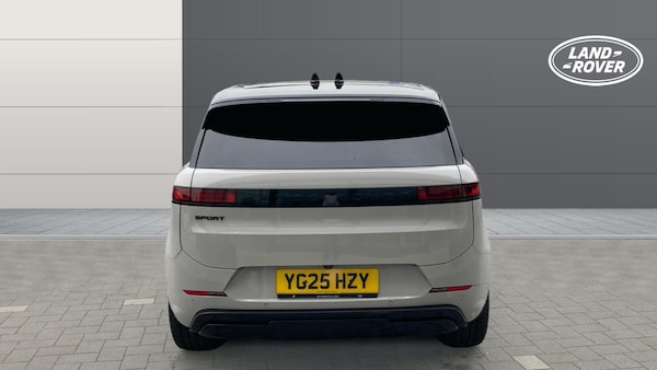 Used Land Rover Range Rover Sport 2025 for sale - 76219100: Photo 6
