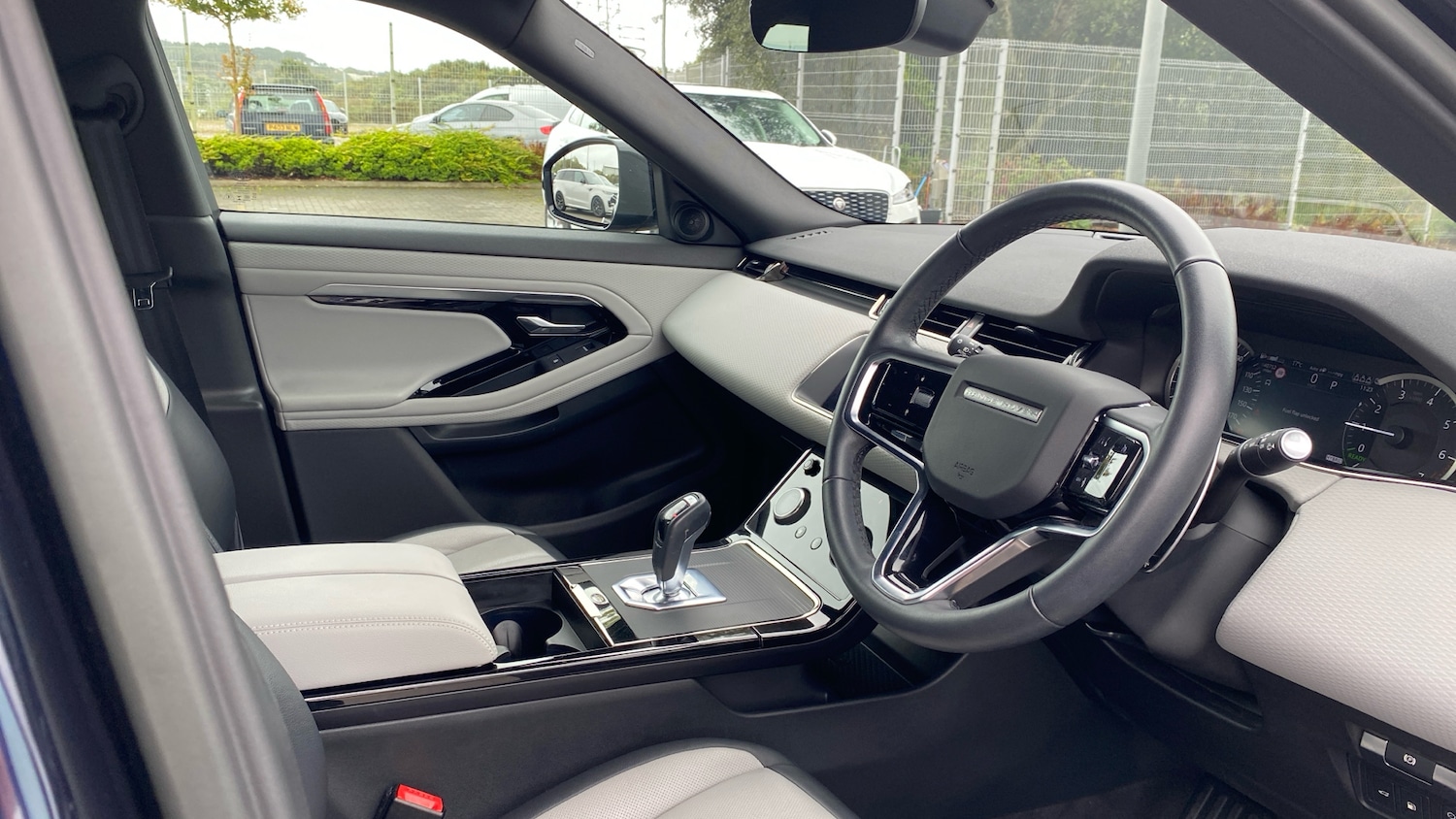 Used Land Rover Range Rover Evoque 2022 for sale - 76363262: Photo 47