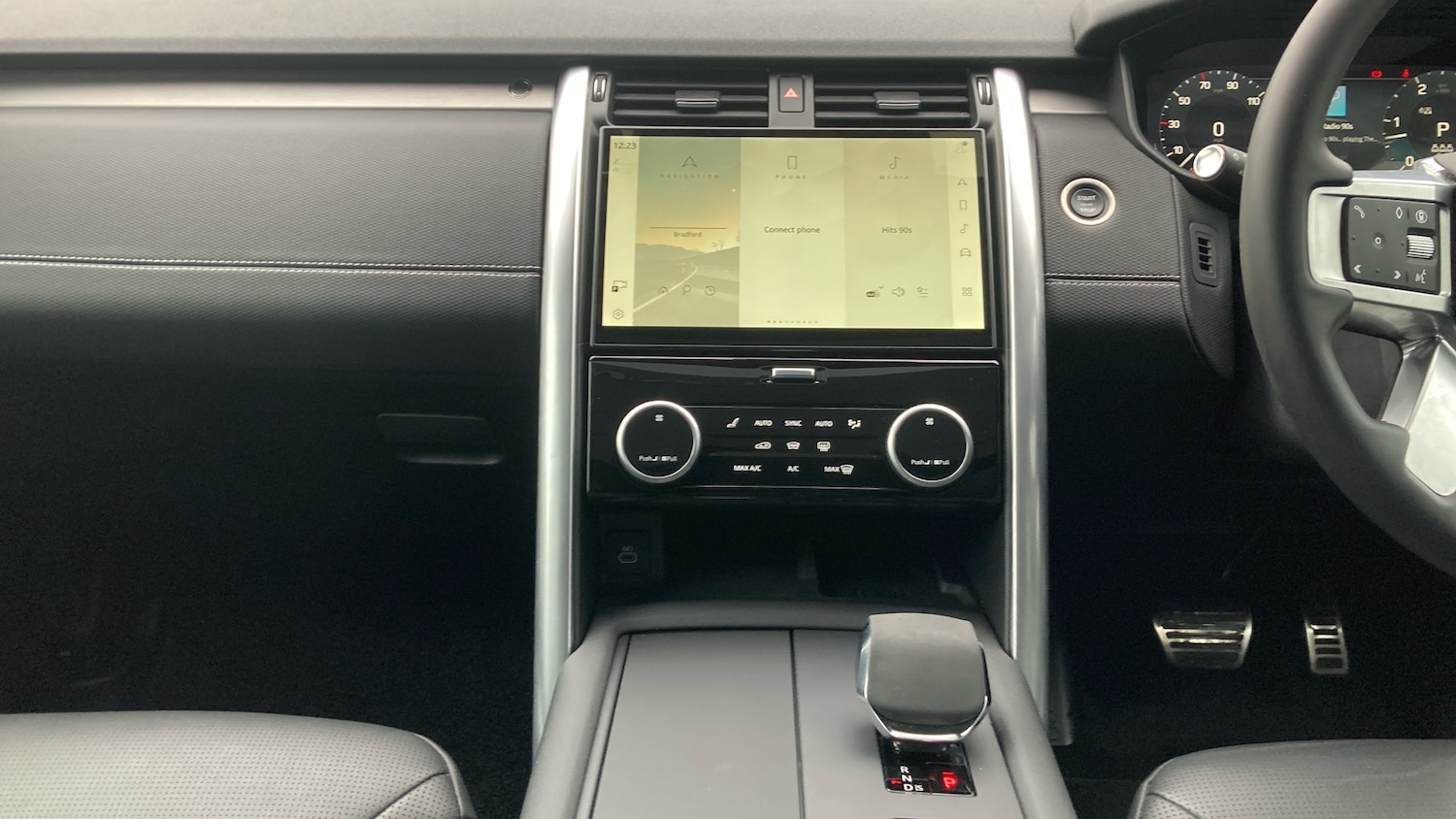 Used Land Rover Discovery 2023 for sale - 76879229: Photo 14