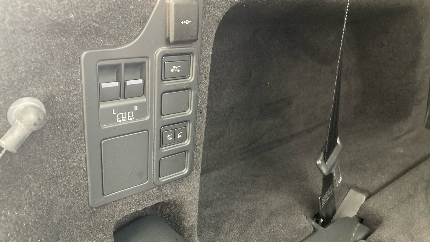 Used Land Rover Discovery 2023 for sale - 76879229: Photo 22