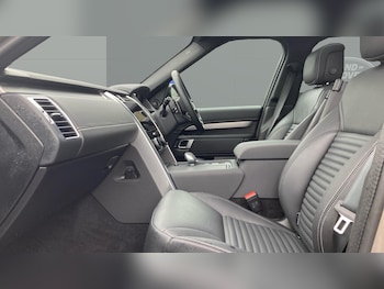 Used Land Rover Discovery 2023 for sale - 76879229: Photo