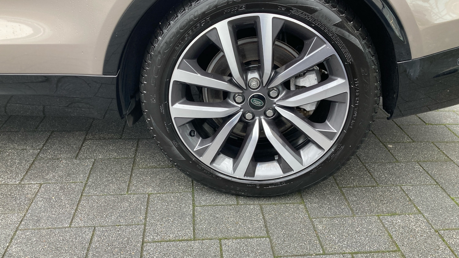 Used Land Rover Discovery 2023 for sale - 76879229: Photo 43