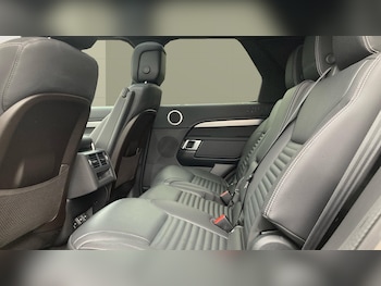 Used Land Rover Discovery 2023 for sale - 76879229: Photo