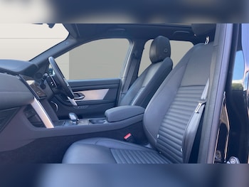 Used Land Rover Discovery Sport 2025 for sale - 75545391: Photo