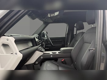 Used Land Rover Defender 2025 for sale - 78918066: Photo