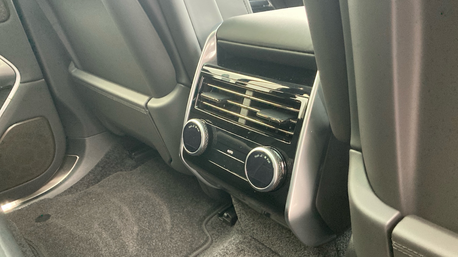 Used Land Rover Range Rover 2025 for sale - 77532603: Photo 18