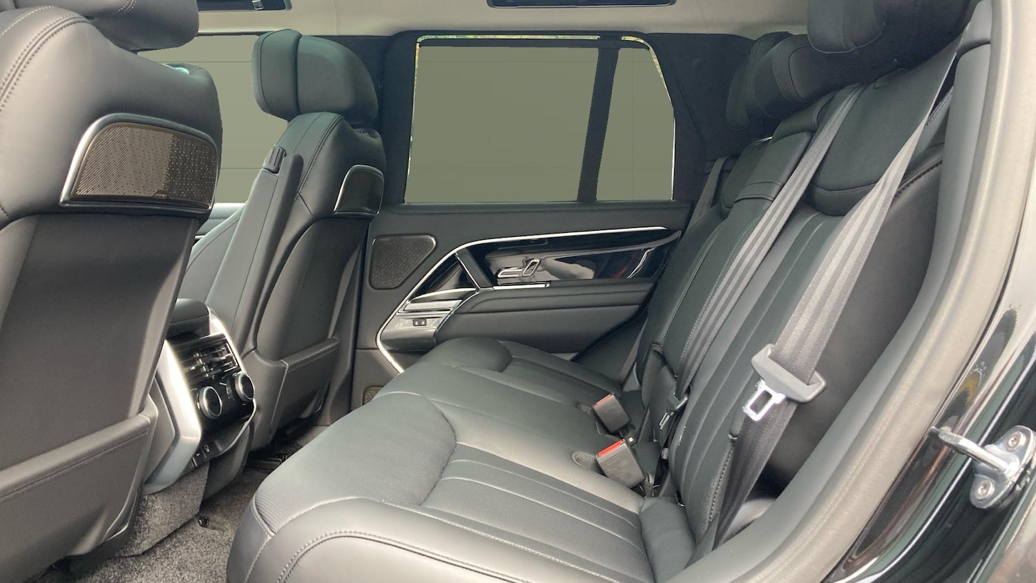 Used Land Rover Range Rover 2025 for sale - 77532603: Photo 4