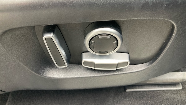 Used Land Rover Discovery Sport 2021 for sale - 76184238: Photo 28