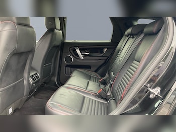 Used Land Rover Discovery Sport 2021 for sale - 76184238: Photo 4