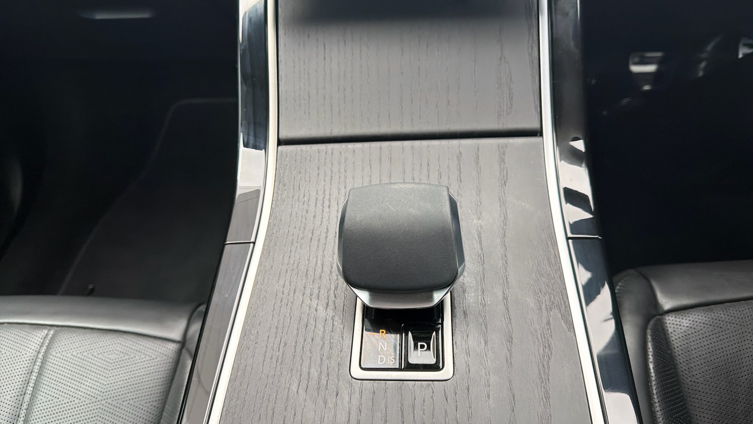 Used Land Rover Range Rover Evoque 2025 for sale - 78064329: Photo 13