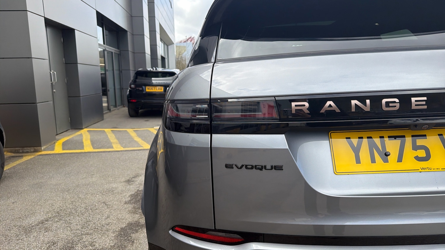 Used Land Rover Range Rover Evoque 2025 for sale - 78064329: Photo 19