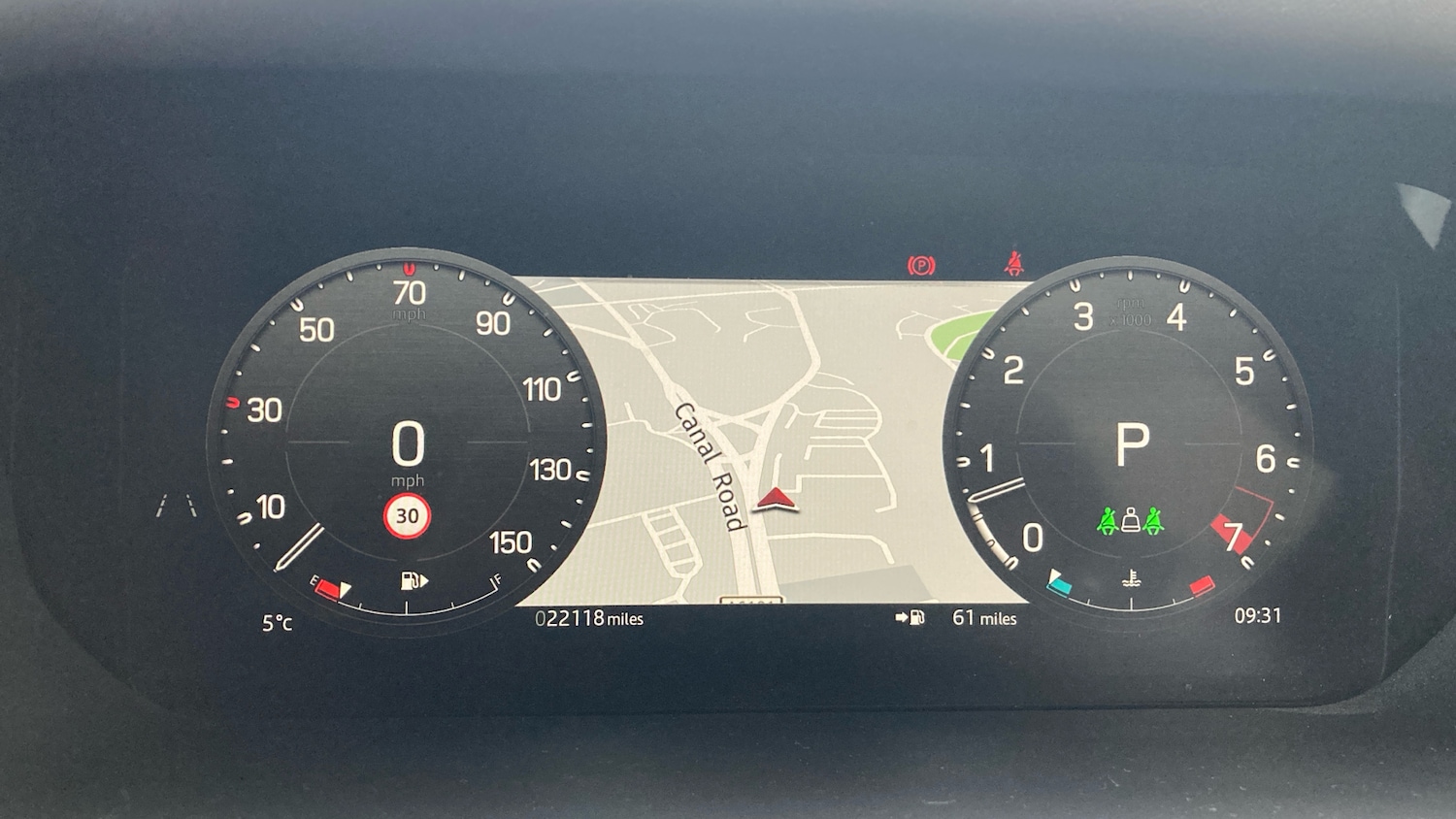 Used Land Rover Defender 2024 for sale - 76580622: Photo 16