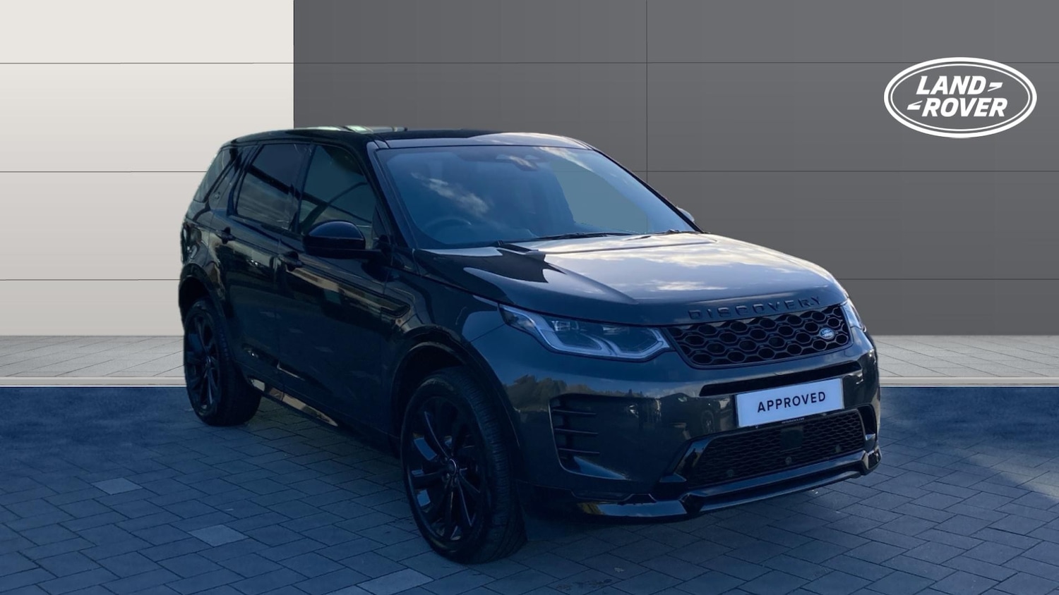 Used Land Rover Discovery Sport 2025 for sale - 76638559: Photo 1