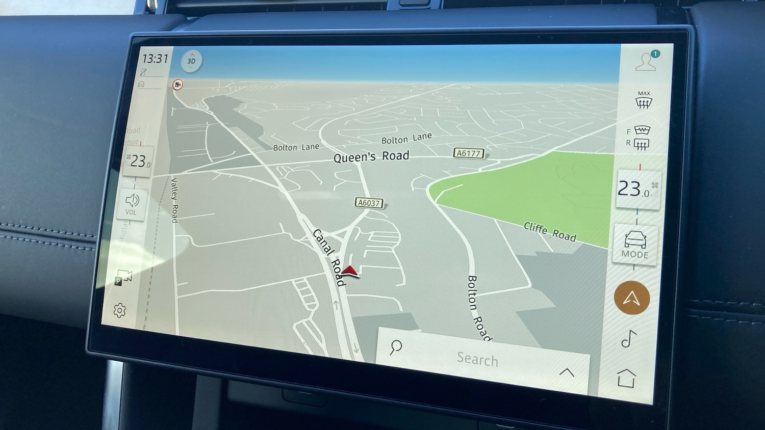 Used Land Rover Discovery Sport 2025 for sale - 76638559: Photo 11